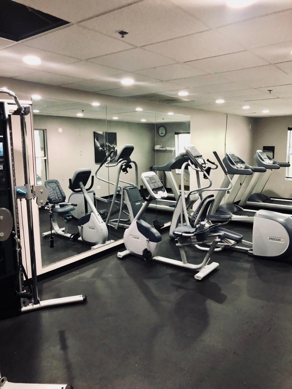 Bensenville Country Inn & Suites By Radisson, Chicago O'Hare South, Il מראה חיצוני תמונה
